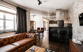 Too-Good Premium Apartments